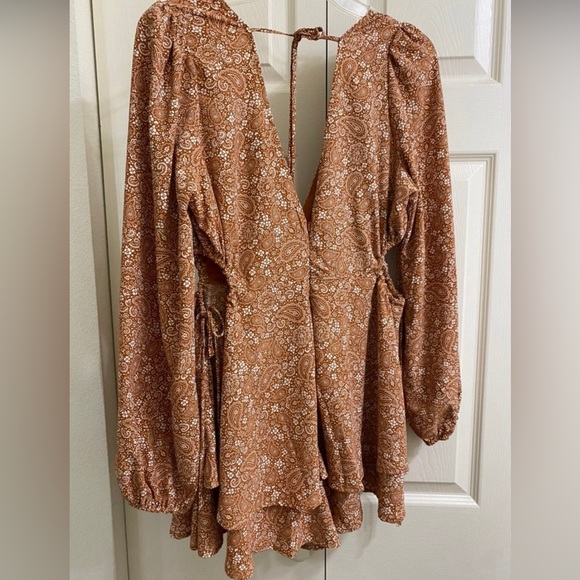 Romper - Picture 3 of 6